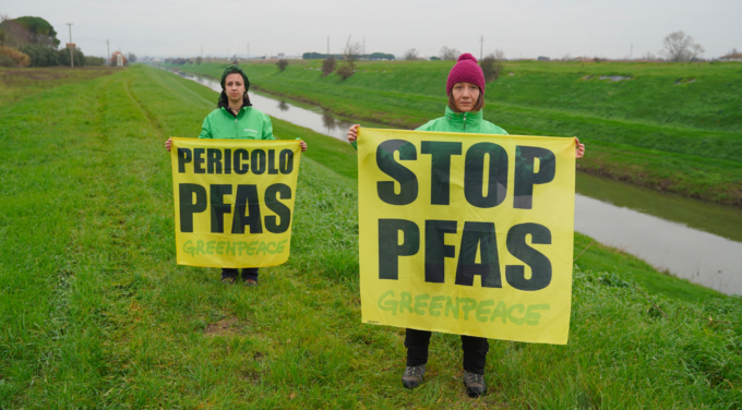 L’allarme lanciato da Greenpeace: acqua potabile contaminata nelle case degli italiani