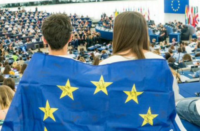 Eurobarometro giovani ecco di cosa si preoccupano i ragazzi dell’Unione europea oggi