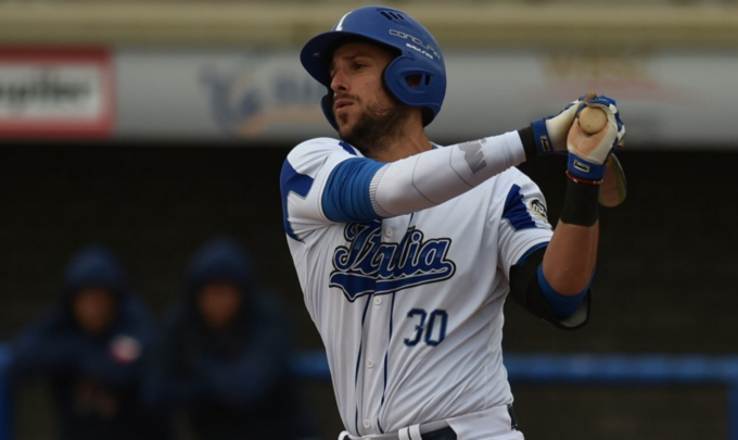 Alex Liddi, campione di baseball nella Major League USA: “La mia vita in un fuori campo”