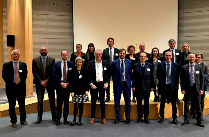 Carburanti rinnovabili per coniugare transizione ambientale e salvaguardia del settore automotive: la soluzione lombarda