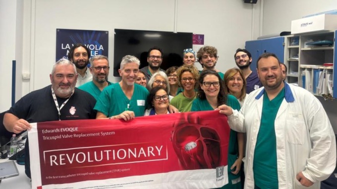 Valvola tricuspide tecnica Sandokan per la cura: l’innovativa procedura a Novara