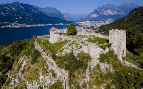 Cercare i luoghi dei Promessi sposi seguendo l’itinerario manzoniano a Lecco