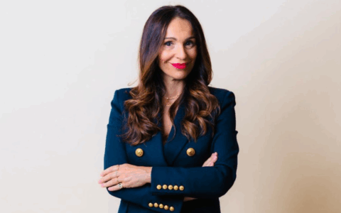 Sotto la passerella migliaia di aziende di eccellenza, l’intervista all’assessore regionale al turismo e alla moda