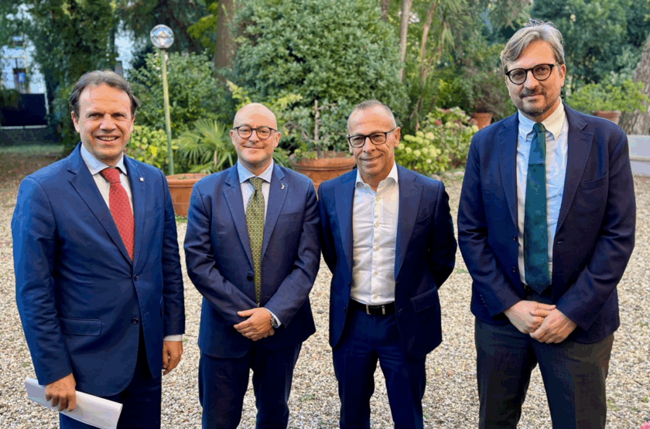 A Genova un passo in avanti per la creazione della grande macroregione del Nordovest italiano