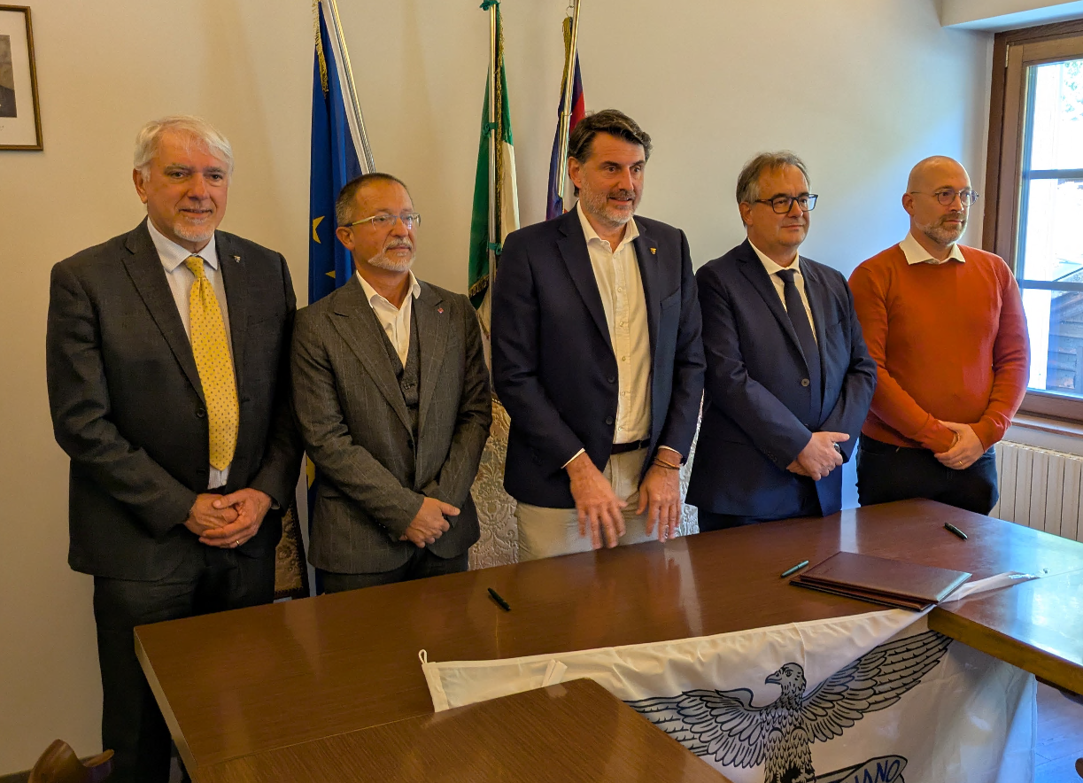 A Macugnaga (Vco) Regione Piemonte e Cai hanno firmato un protocollo d’intesa per i sentieri e cammini