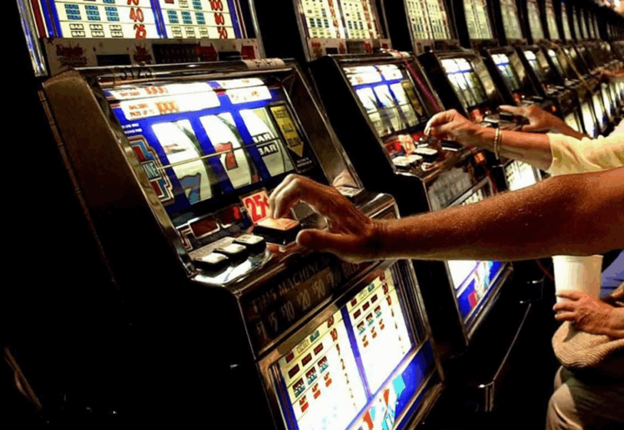 Ombre mafiose sul gioco d’azzardo: i risultati del rapporto 2025 di Libera