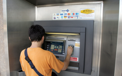 Desertificazione bancaria nel Nordovest in 3 mesi 70mila nuovi orfani dello sportello