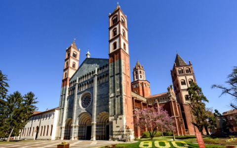Alla scoperta delle chiese e dei musei di Vercelli