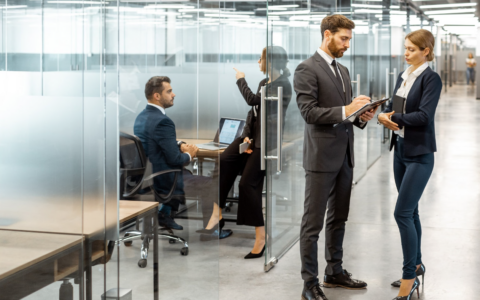 Tra Piemonte e Lombardia sarebbero 4 su 10 i dipendenti pronti a cambiare lavoro