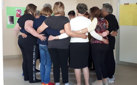 Oncologia, la cura con un approccio olistico che integra mente e corpo all’Asl di Torino