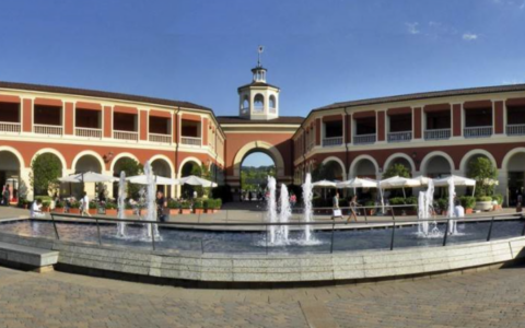 L’outlet più grande d’Europa compie 25 anni: così ha ridisegnato la mappa del lusso