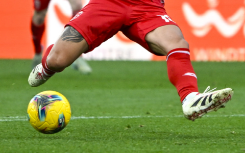 Serie A: la normalità non è sostenibile, e il campionato resta con i bilanci in rosso