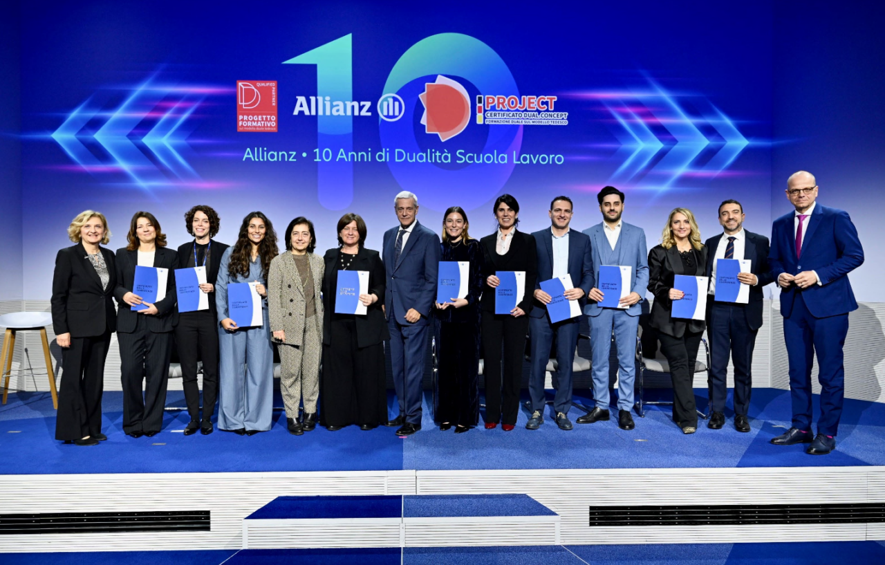 Scuola e lavoro la festa per i 10 anni del progetto di Allianz a Milano
