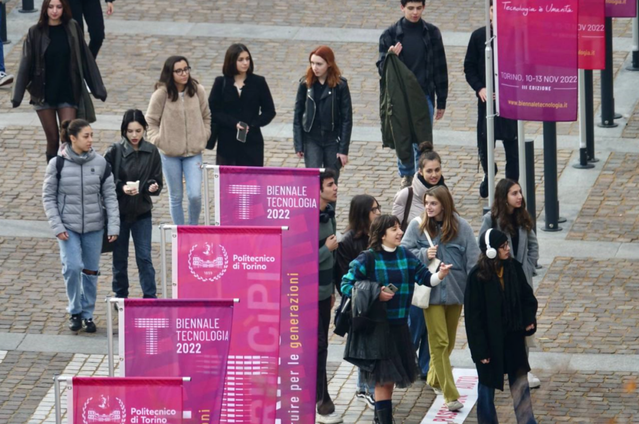 Biennale di Tecnologia: al Politecnico di Torino la scienza a portata di tutti con il tema «Soluzioni»