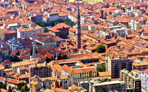 Alessandria e il “suo” cappello: come la storia di una città si intreccia a quella di uno storico copricapo