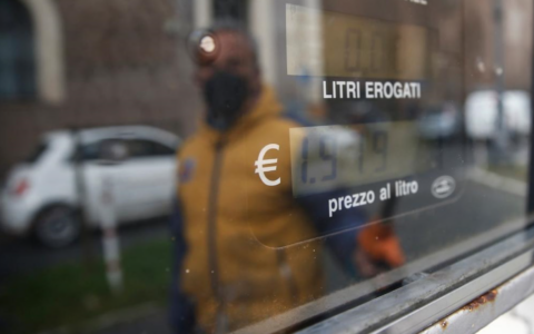 Emissioni, tassa green sul trasporto