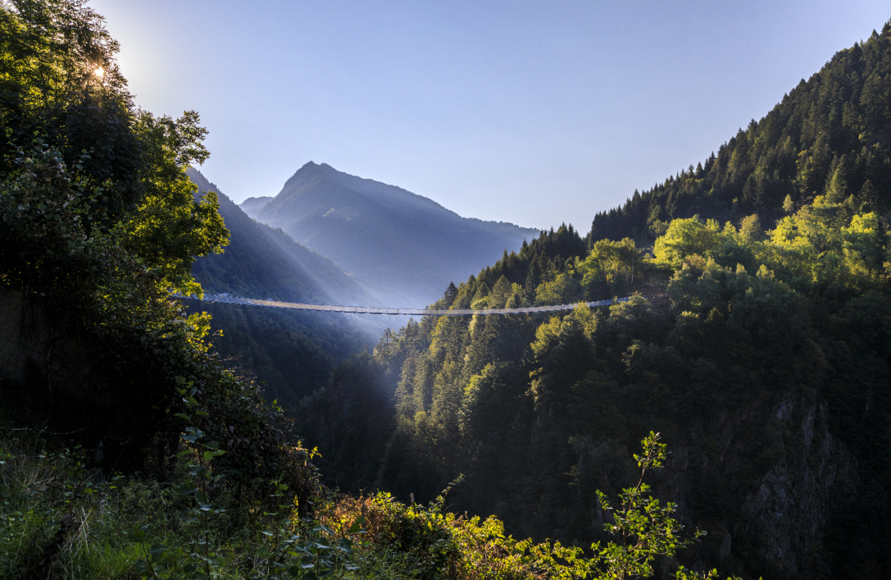 Alpi lombarde: fresco, relax e  avventura