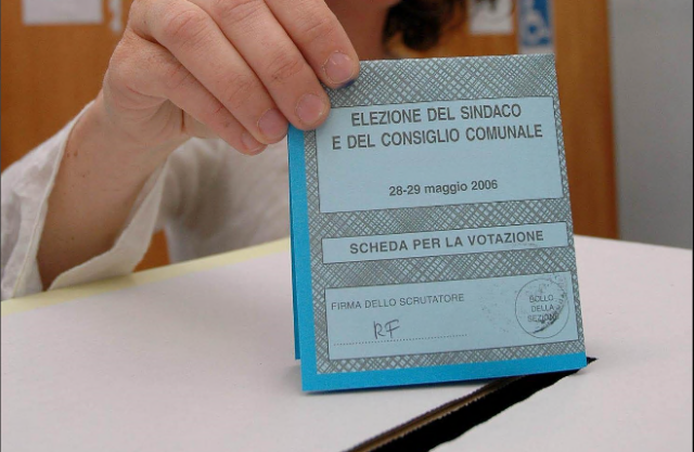 Cresce l’astensionismo dei lombardi