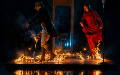 Teatro di fuoco sull’acqua con il festival di Dacia Maraini e la produzione internazionale “Scorre il tempo”