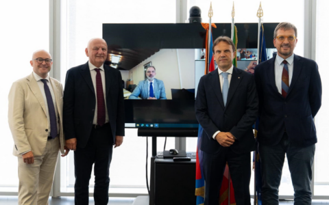 Con il distretto manifatturiero unico il Nord produttivo fa squadra