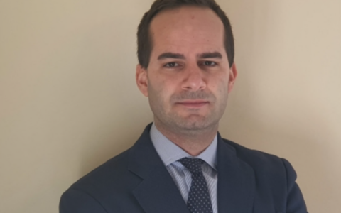 All’estero sono più propensi ad affidarsi a manager esterni