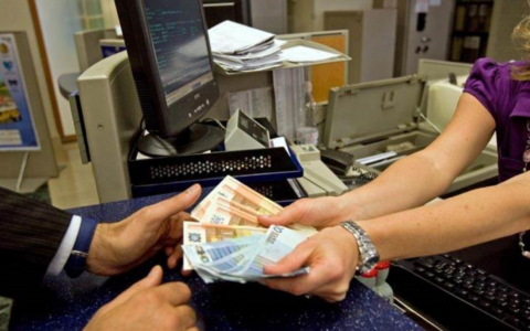Le imprese lombarde reggono
